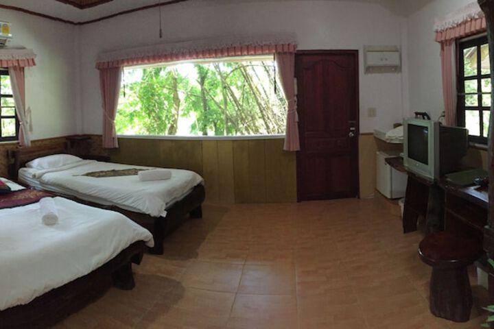 Room 7 of 37