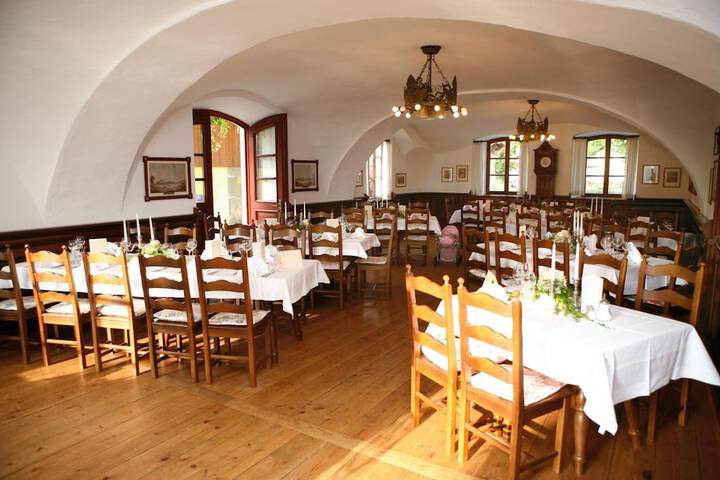 Dining Photos