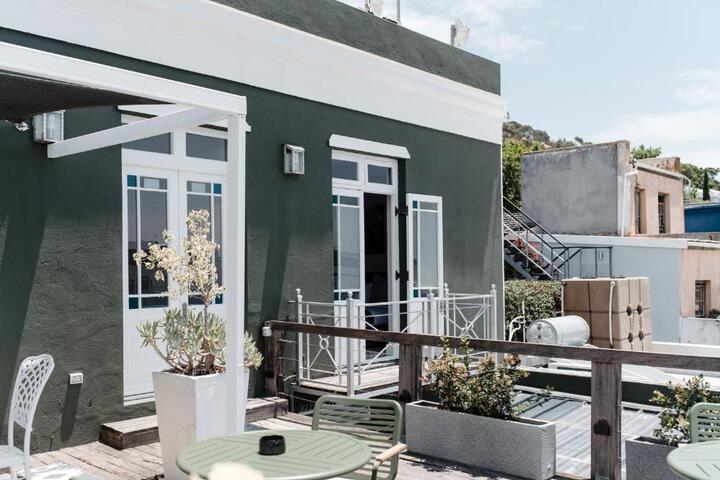 Terrace/Patio 4 of 23