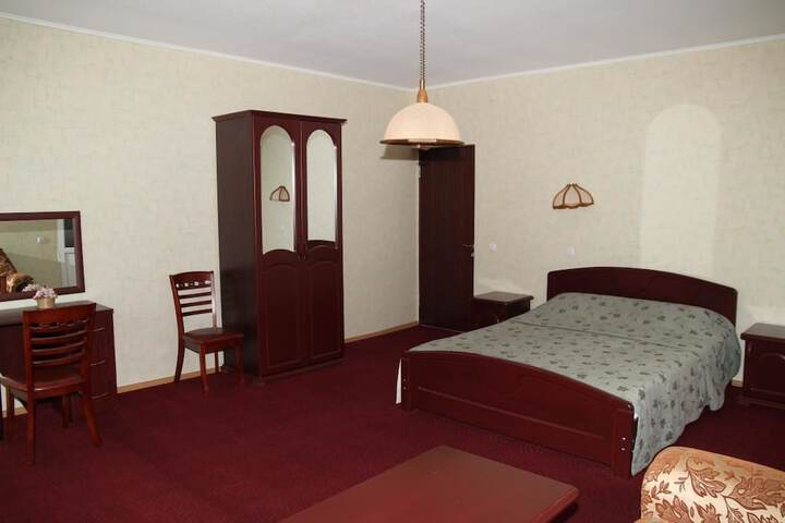 Room 53 of 53