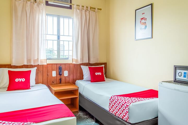 Room 10 of 29