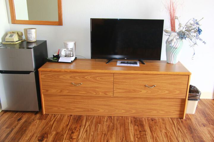 Room 6 of 46