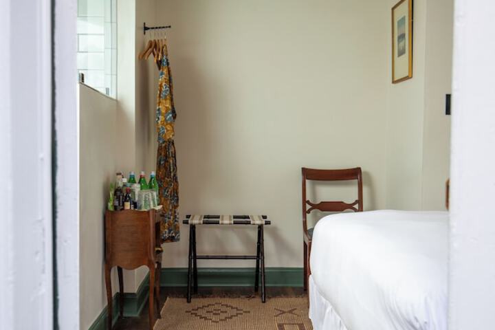 Room 9 of 57