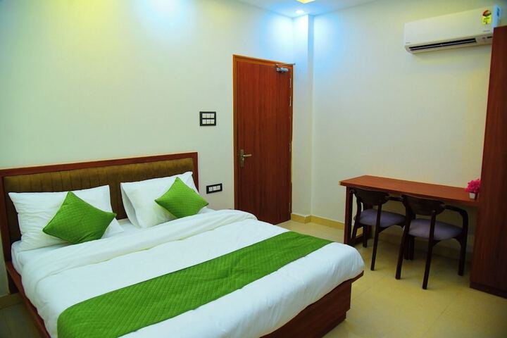 Room 26 of 65