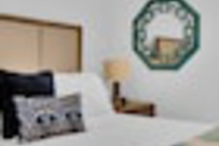 Room 260 of 549