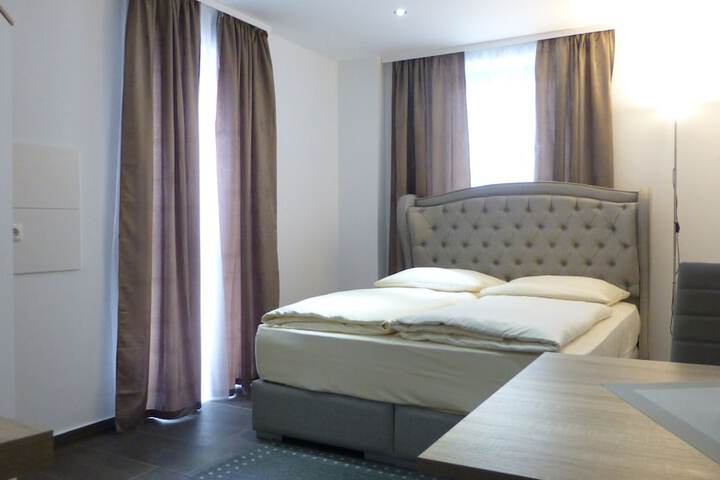 Room 20 of 35