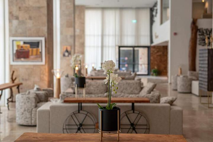 Hotel Interior 20 of 23