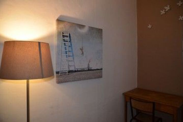 Room 17 of 20