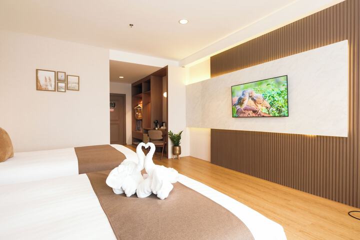Room 10 of 55