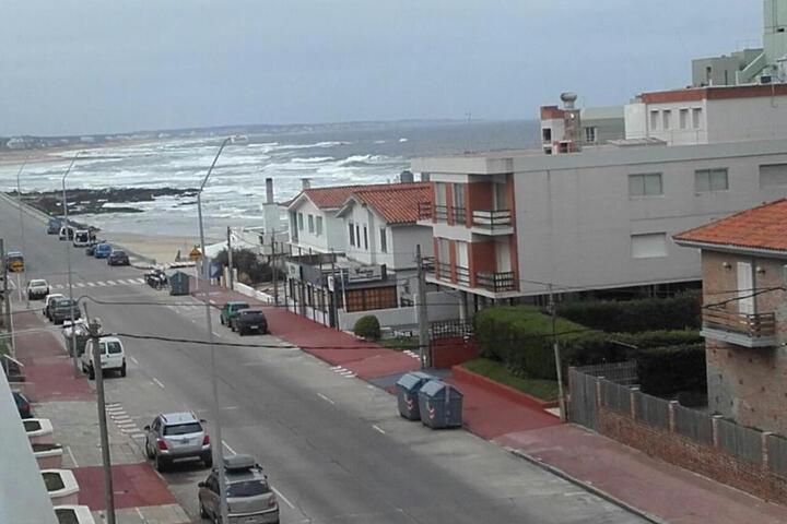 General 12 of 34