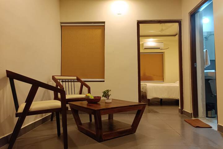 Room 3 of 25