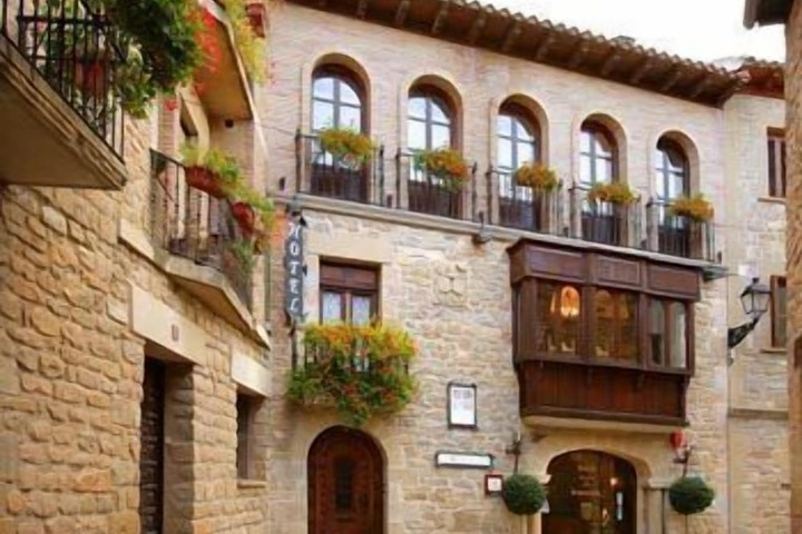 Image of Hotel Merindad de Olite
