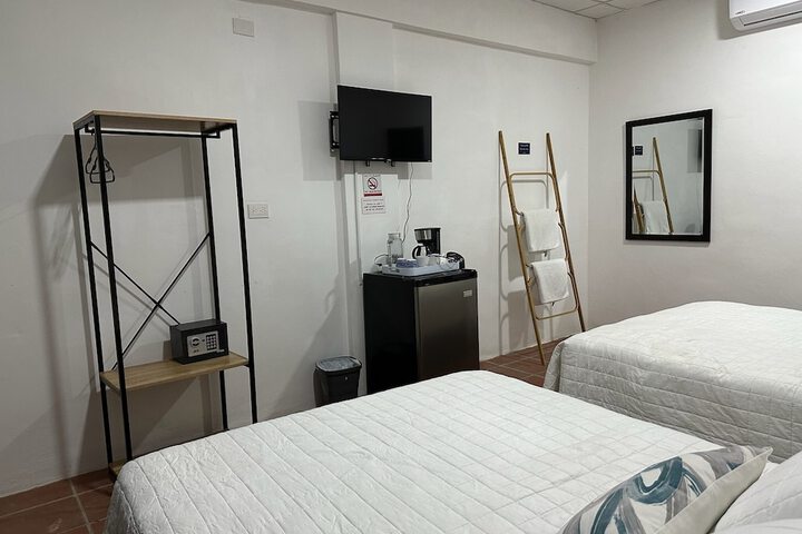 Room 14 of 59