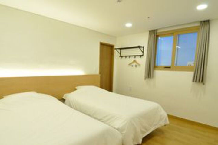 Hotel Suite Photo