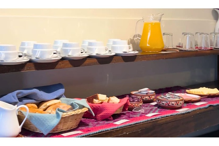 Breakfast/Coffee Service 73 of 108