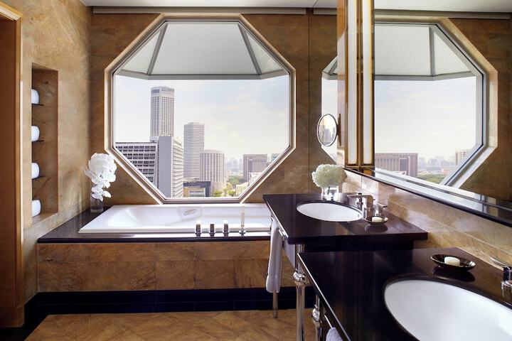 Room 50 of 146