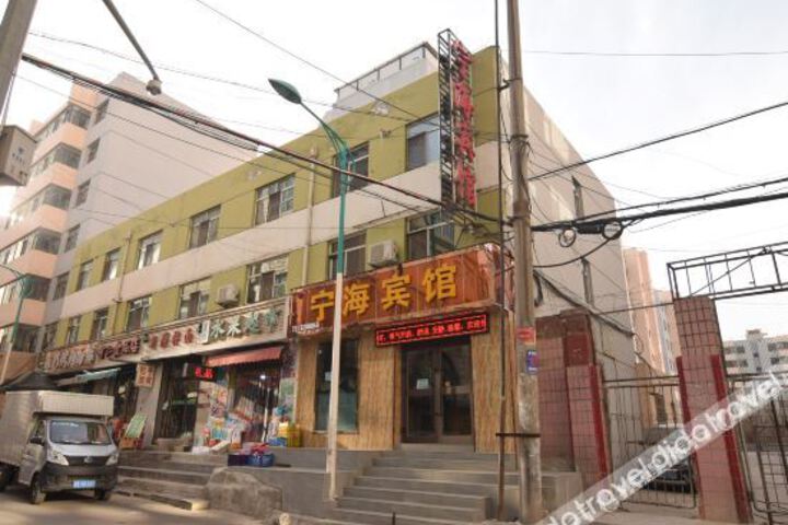 Hotel 6 of 49