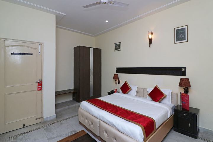 Room 7 of 21