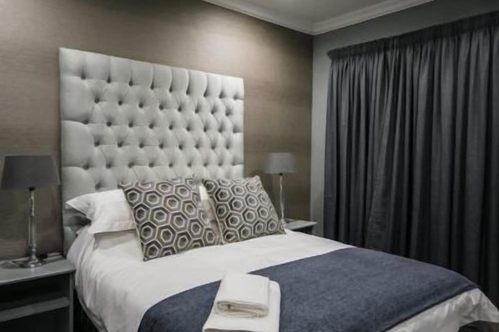 Room 3 of 18