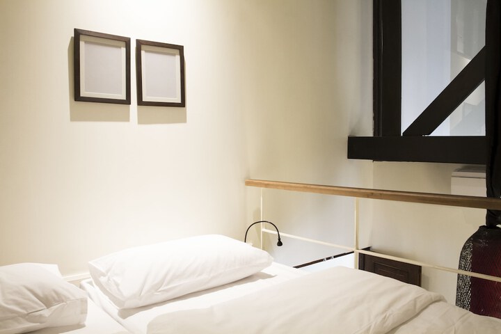 Room 19 of 51