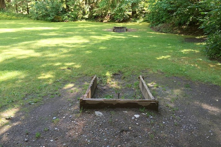 Property Grounds 16 of 43