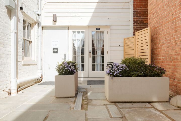 Terrace/Patio 23 of 26