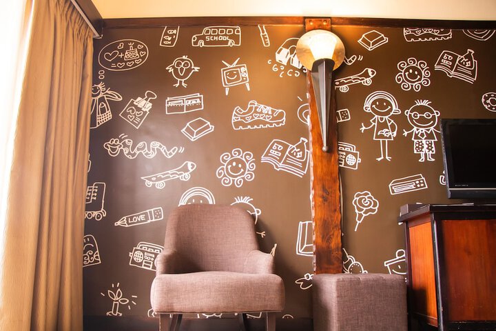 Room 52 of 217