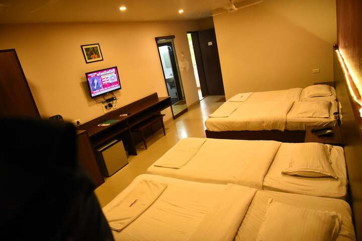 Room 19 of 75