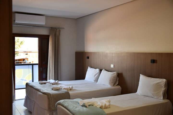 Room 44 of 48