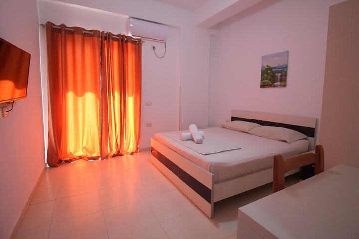 Room 59 of 111