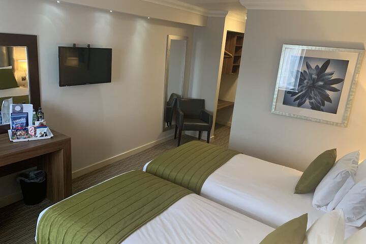 Room 20 of 129