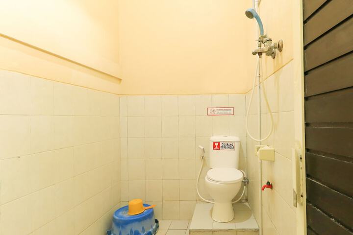 Room 20 of 33