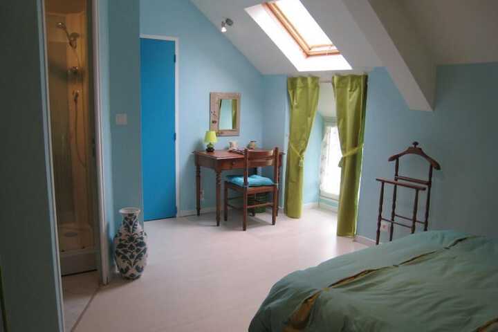 Room 6 of 6