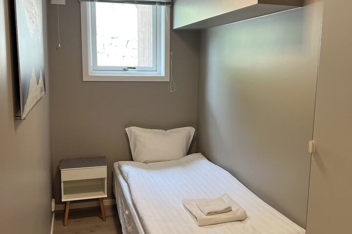 Room 135 of 159