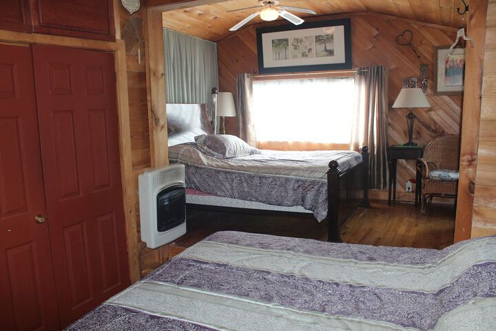 Room 14 of 128