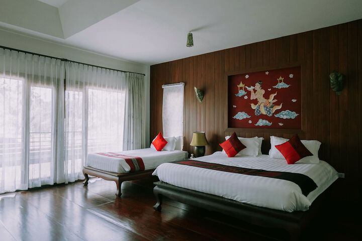 Room 4 of 146