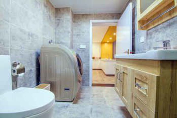 Room 5 of 21
