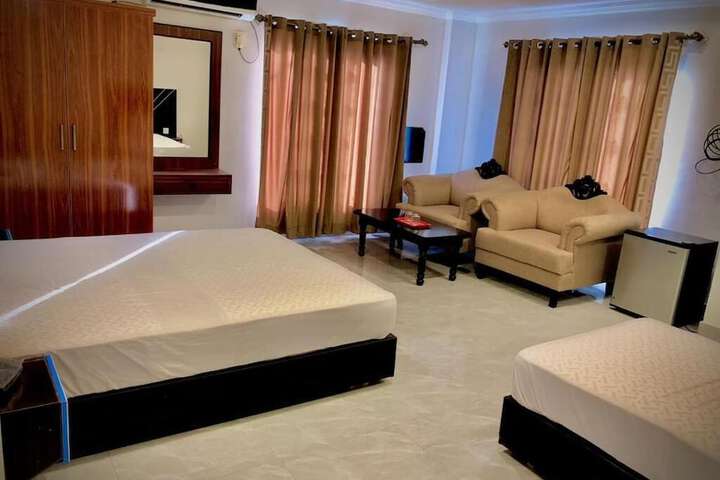 Room 18 of 26