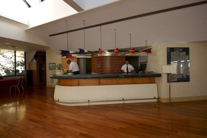Hotel Interior 4 of 72