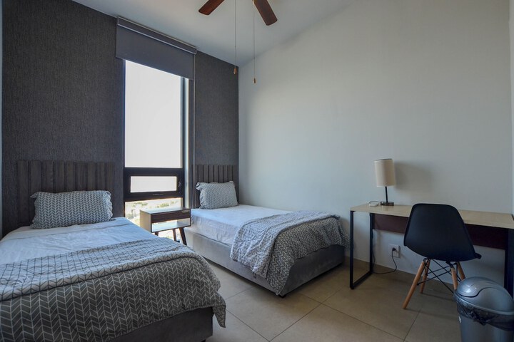 Room 19 of 126