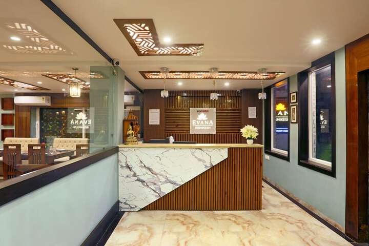 Hotel Interior 6 of 55
