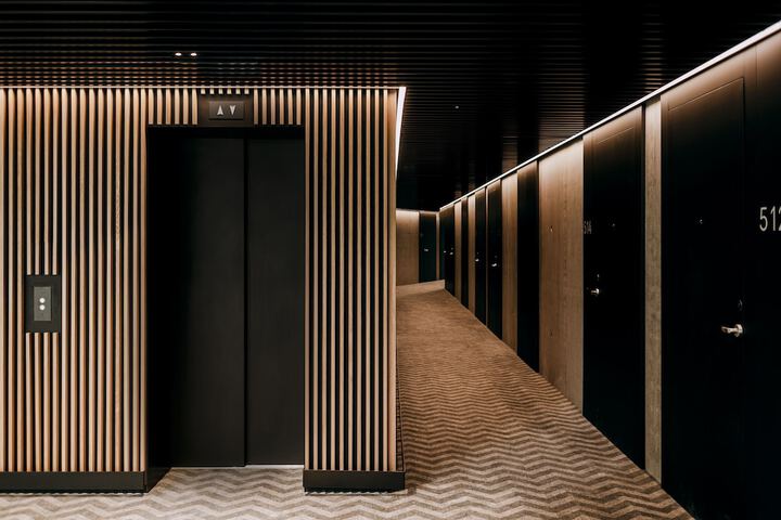 Ballroom/Hall 87 of 109