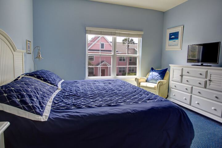 Room 5 of 36