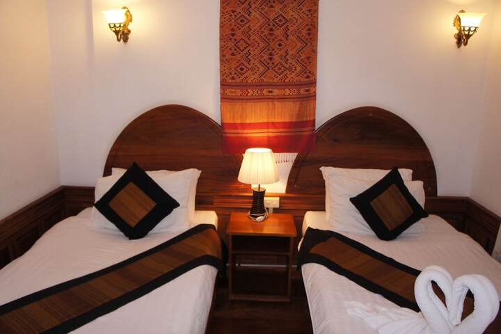 Room 3 of 61