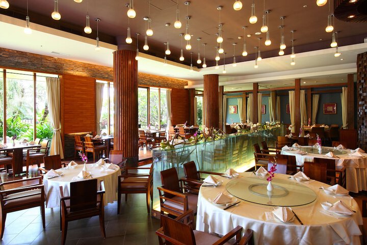 Dining 61 of 73