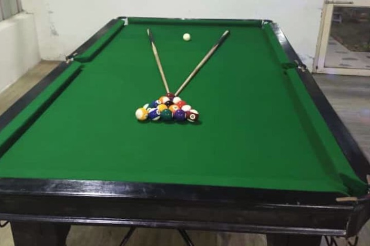 Room 10 of 18