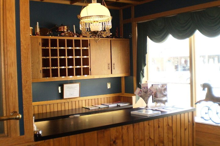Concierge desk