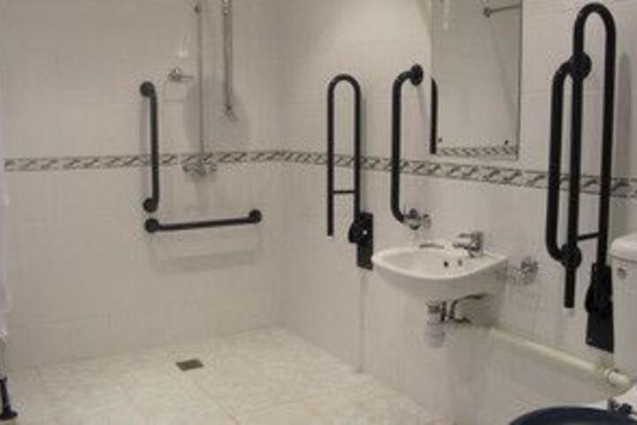 Room 2 of 13