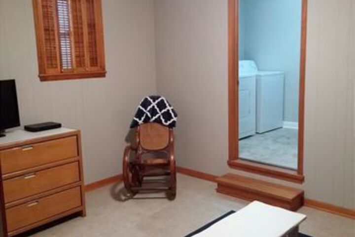 Room 73 of 165