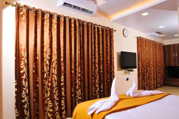 Room 10 of 23